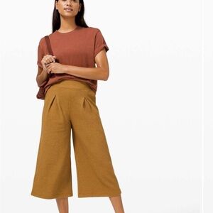 Lululemon Can You Feel The Pleat Crop pants Heathered Spiced Bronze size 10